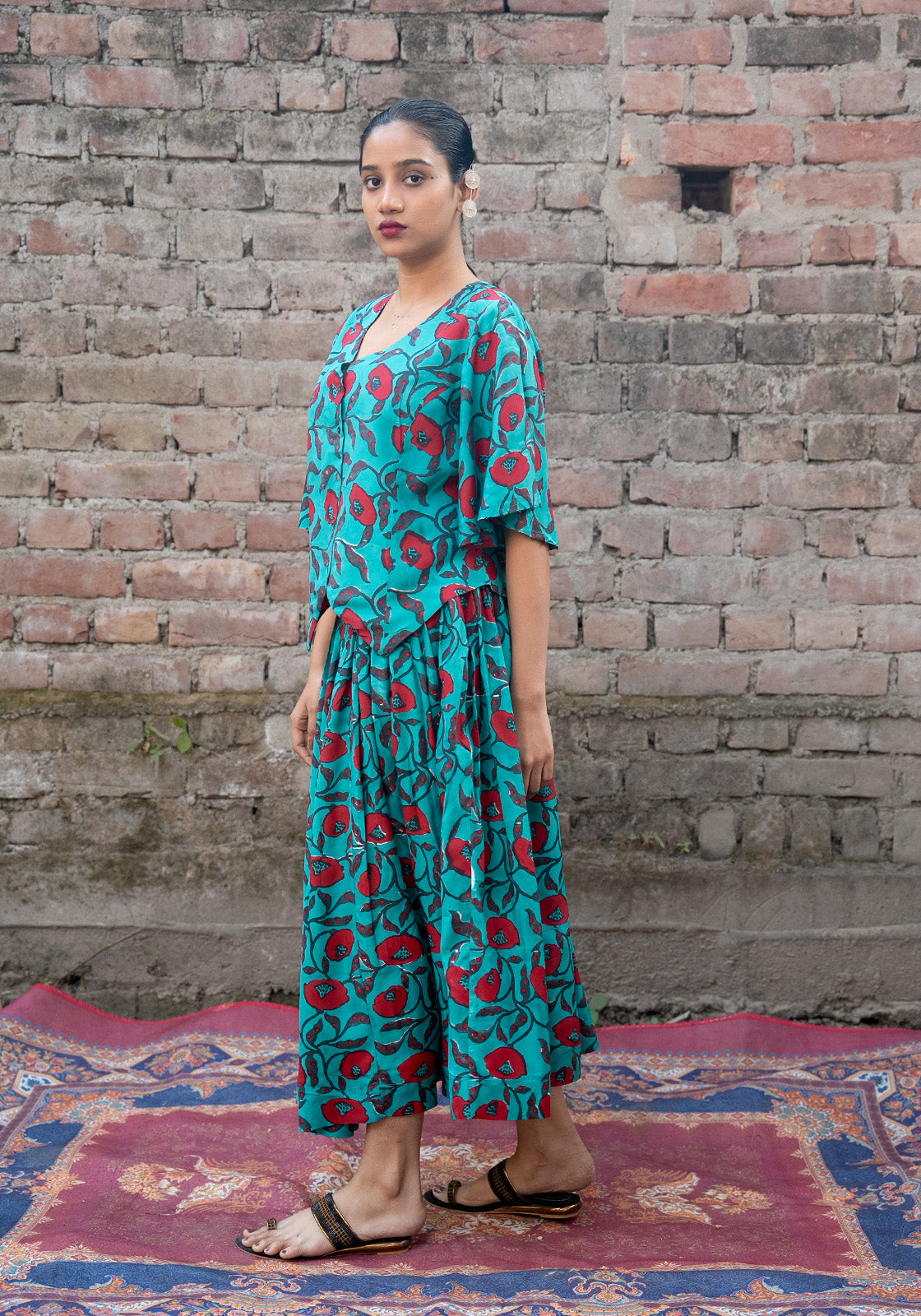 Guldasta Skirt Set