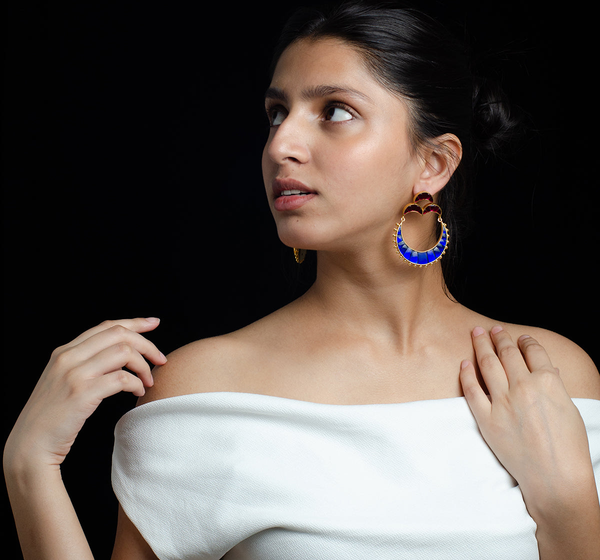 Neela Jharokha
