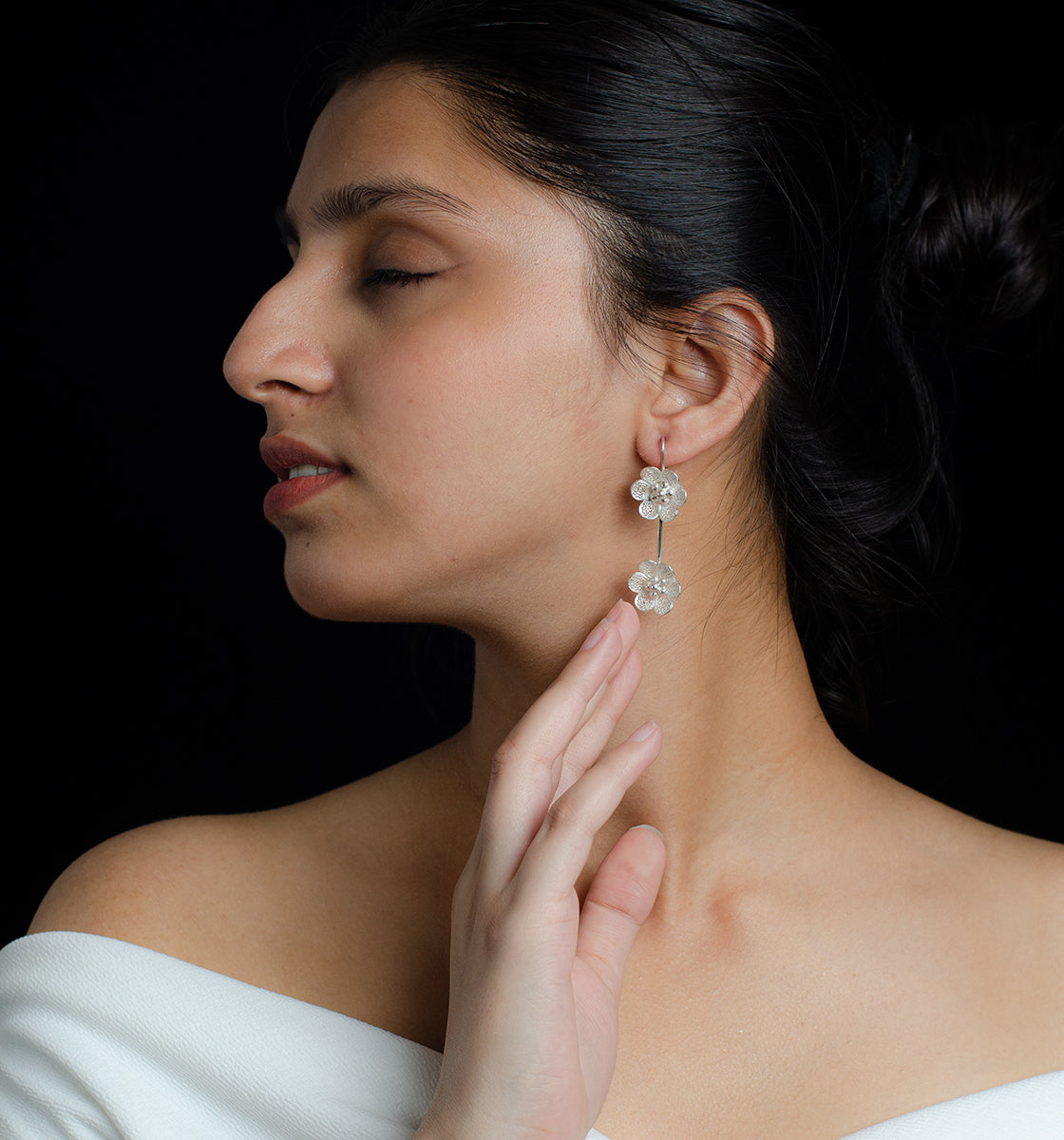 Gulbahar hook earrings